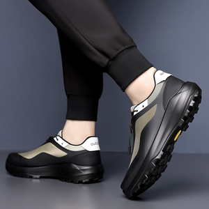 รองเท้าเดินป่าผู้ชายน้ำหนักเบา ทนทานต่อการสึกหรอ ผ้าตาข่ายนุ่ม ระบายอากาศได้ดี สวมใส่สบาย ปิดนิ้วเท้า พื้นยาง รองเท้าสำหรับกิจกรรมกลางแจ้ง - Product Image 4