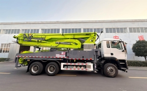 Camión Bomba de Concreto de Alta Eficiencia de 40 m con 140 m3/h, Fabricante Chino Nongjian - Product Image 2