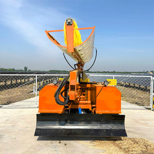 Máquina de limpieza de paneles solares montada sobre rieles, limpiador automático para estaciones de energía fotovoltaica - Product Image 3