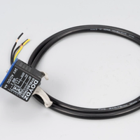 Prise de solénoïde étanche avec indicateur LED HM3250 AC/DC24V 4A, étanche à l'eau et à la poussière, pour pièces de grue de construction XCMG