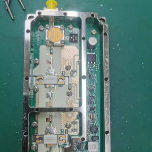 Amplificateur de puissance RF FKD FKD-50G 6500-7000 MHz 50 W, module GaN <span class=keywords><strong>haute</strong></span> fréquence pour complexe anti-UAV FPV - Product Image 1