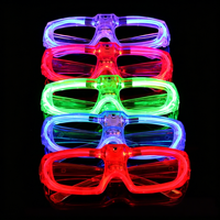 Accessoires lumineux tendance pour enfants et adultes, fêtes de Noël et d'anniversaire, lunettes en plastique lumineuses, lunettes de soleil LED néon