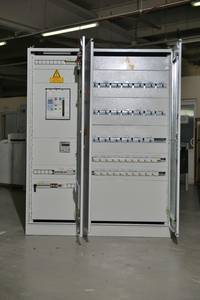 Armoire de commande PLC multi-boucles 32 entrées/sorties avec communication Modbus, coffret de distribution basse tension, panneau de commutation intelligent pour usine textile - Product Image 5