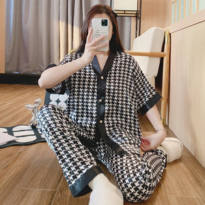 Short Sleeve Satin Pajamas Set Spring Summer Women Ice Silk Pijama Luxury Sleepwear Silky <strong>Pyjamas</strong> Plus <strong>Size</strong> 3XL Nightwear Set - Product Image 5