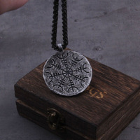 Vintage Viking Nordique Boussole Rune Vegvisir Pendentif Collier Norvegien Etoile Fete Homme Femme Retro Amulette Bijou