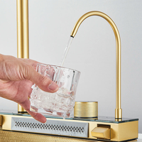 Évier de cuisine en acier inoxydable à cuve unique avec robinet cascade moderne plaqué or fait main Zhihengda, surface nano multifonctionnelle