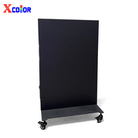 Poster LED Pieghevole con Cabinet in Ferro, Tecnologia XCOB, Antiurto e Impermeabile, Portatile per Roadshow ed Eventi a Noleggio