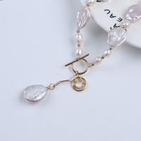Collier pour femme en perles d'eau douce de forme ronde plaqué or 18 carats