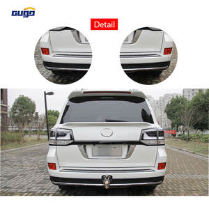 GUGO <span class=keywords><strong>2021</strong></span> Actualización de estilo de lujo para Toyota para <span class=keywords><strong>Land</strong></span> <span class=keywords><strong>Cruiser</strong></span> 200 piezas de coche delanteras y traseras de alta calidad parrillas de parachoques nueva venta - Product Image 5