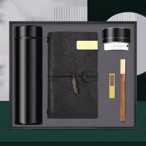 Set de Regalo Empresarial Personalizado con Libreta A6 de Tapa Dura de PU, Bolígrafo, Termo, Memoria USB, 100 Hojas - Product Image 3