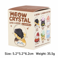 Boîte Mystère en Résine Chat Mignon de Dessin Animé, Design Créatif Boule de Cristal, Lot de 8 Ornements de Bureau, Article Décoratif Cadeau
