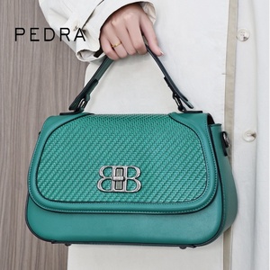 <span class=keywords><strong>Sac</strong></span> à main carré rétro, design de niche élégant, <span class=keywords><strong>sac</strong></span> <span class=keywords><strong>bandoulière</strong></span> simple et décontracté, vente en gros d'usine, <span class=keywords><strong>sac</strong></span> à main pour femme - Product Image 5