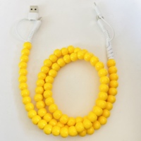 Kabel Charger HP Trendy Warna Kuning Berhias Manik-Manik 4 in 1 Fast Charge Multi USB, Aksesoris Mobil Fashion, Hadiah, Kabel Sinkronisasi Data Tipe C