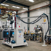 Machine à mousse de polyuréthane haute pression XIN LIANG à faible coût, nouvelle, contrôlée par PLC, avec pompe à moteur, multi-tension (220V-440V), réservoir de 250L