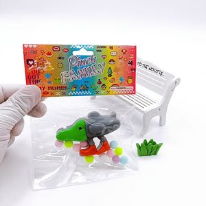 Giocattolo Antistress Italiano Tralalero Tralala, Figurine Sensoriali in TPR, Giocattolo Squeezable Taba Squishy con Famiglia di Personaggi da Spremere - Product Image 6