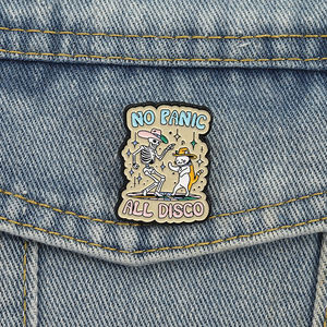 无恐慌全迪斯科猫胸针珐琅别针万圣节骷髅猫跳舞胸针翻领徽章饰品礼品批发 - Product Image 1