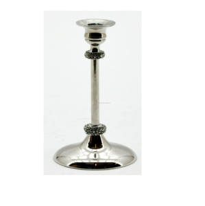 Bougeoir en Aluminium avec 5 bougeoirs, porte-bougie de styliste fait en inde - Product Image 6