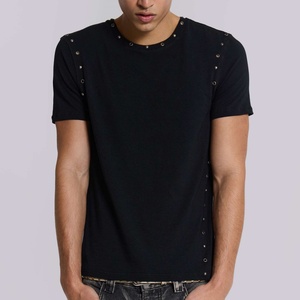 เสื้อยืดโออีเอ็ม สตรีทแวร์ ดีไซน์วินเทจ Y2K ผ้าฝ้ายทรงปกติ ฮิปฮอป 260GSM หนัก ตกแต่งหมุด สีดำ - Product Image 1