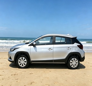 Venta al por Mayor de Autos Usados en China, <span class=keywords><strong>Toyota</strong></span> <span class=keywords><strong>YARiS</strong></span> L X, Hatchback Familiar Económico de Segunda Mano - Product Image 1