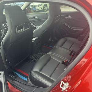 Offerta Speciale: <span class=keywords><strong>Auto</strong></span> Usata Mercedes-Benz <span class=keywords><strong>GLA</strong></span> 2018, 1.6T Turbo, SUV 5 Porte, 5 Posti, Guida a Sinistra, Tetto Panoramico, Sedili in Pelle, Cerchi R18, Cambio Automatico - Product Image 3
