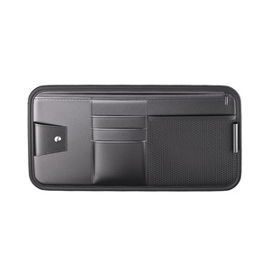 Multi poches <span class=keywords><strong>en</strong></span> <span class=keywords><strong>cuir</strong></span> PU Organisateur de pare-soleil de <span class=keywords><strong>voiture</strong></span> Pochette de poche suspendue pour lunettes Clip Card Paper Pen Holder for Auto - Product Image 4