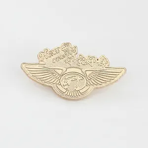 Preiswert individualisiertes Metall Der Goldene Adler gestanzt Souvenir-Reifenschlüsselstift Vintage individualisierte gestanzte einfarbige Emaille-Stifte