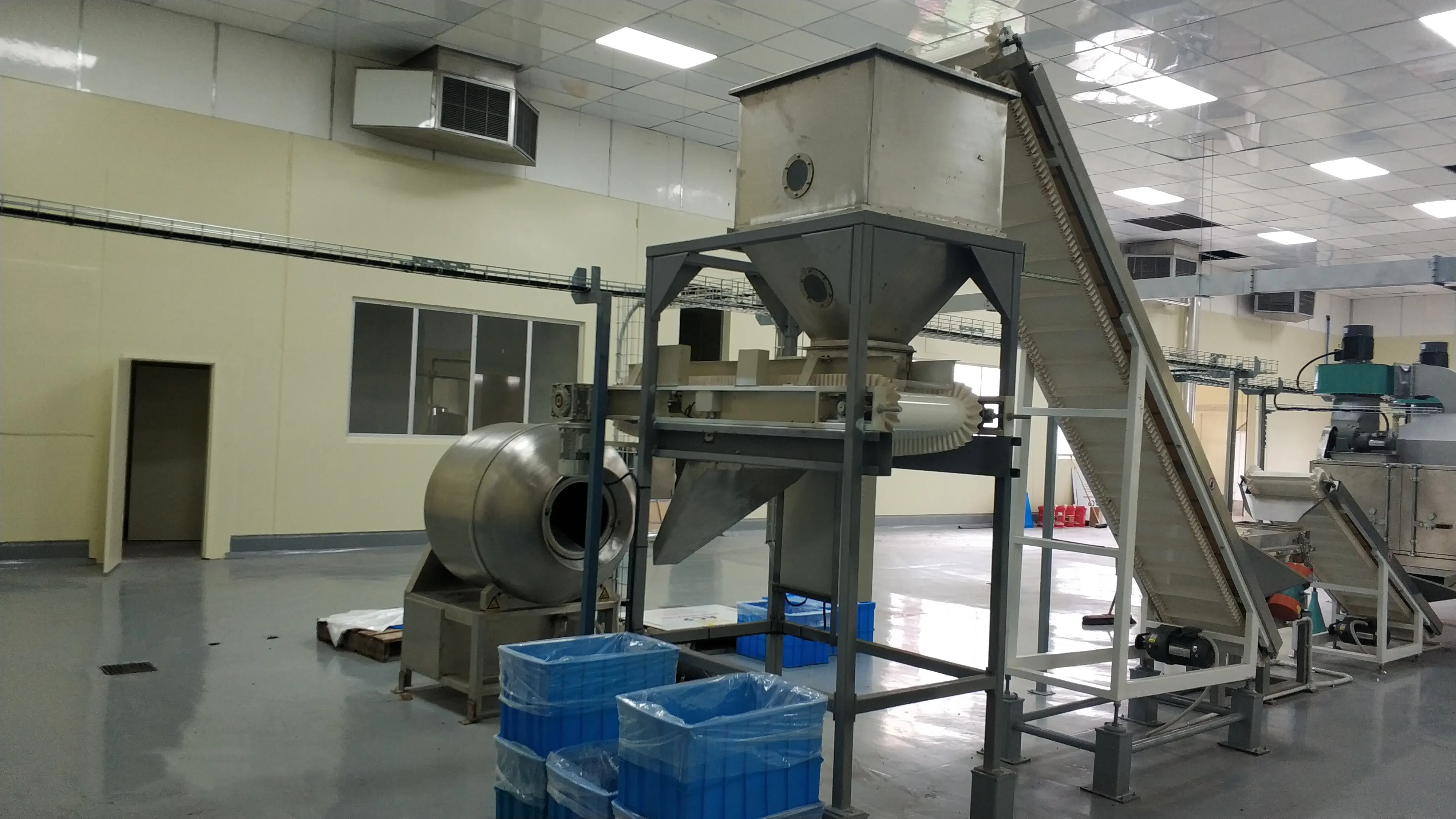 फैक्टरी हर्बल नमक के लिए विभिन्न स्नैक फूड ड्रम चिकन मूंगफली मसाला मशीन का निर्माण करती है
