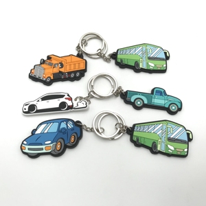 LLavero de pvc suave con forma de taxi personalizado, llavero de plástico suave para camión y autobús, regalo de promoción - Product Image 1