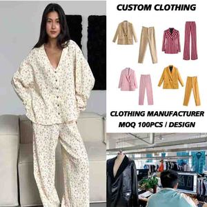 Set Pigiama Due Pezzi da <span class=keywords><strong>Donna</strong></span> OEM ODM, Moda Invernale Casual, Stampa Floreale in Cotone, Scollo a V, Vestibilità Comoda, Morbido Completo per Casa - Product Image 1