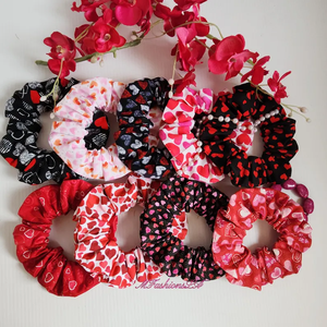 Lazos para el pelo grandes de algodón rosa y Rojo Scrunchies regalo del Día de San Valentín para ella - Product Image 1