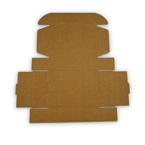 Caja de Cartón Corrugado Rectangular Negra con Diseño de Tapa Abierta - Product Image 6