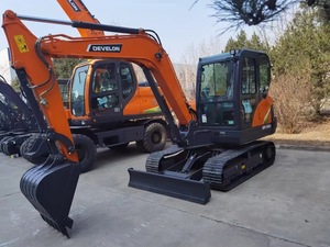 Nueva Miniexcavadora Develon DX60E de 6 Toneladas, Bomba Rexroth, Motor DW02, Chasis Reforzado Hidráulico LS, Exportación a Europa y Australia - Product Image 4
