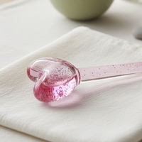 Boules de verre de haute qualité pour massage facial à l'eau purifiée, fabricant direct, globes de glace en forme de cœur, personnalisables en gros