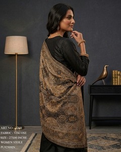 Abaya Islámica de Alta Calidad para Mujer con Diseño Moderno y Modesto, Material de Viscosa Suave, Estampado Floral, Temporada de Invierno - Product Image 3