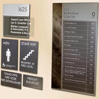 Enseigne de porte moderne et personnalisable en tube LED pour hôpitaux et hôtels, avec impression UV sur métal et acrylique, logo personnalisé pour usage professionnel