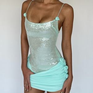 เดรสสั้นสายเดี่ยวเซ็กซี่ประดับเลื่อมทรงเข้ารูป กระโปรงจับจีบแต่งระบายพร้อมลายดอกไม้ 3 มิติ สีเขียวมิ้นท์สุดหรู - Product Image 1