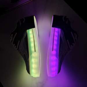 Calzado deportivo de estilo casual para mujer, para caminar al aire libre - Calzado deportivo de diseñador de alta calidad y lujo, apto tanto para hombres como para mujeres - Product Image 3