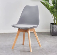 Chaise de bureau à domicile, salon, style moderne, en cuir PU, plastique PP, chaise de salle à manger, chaise inclinable en bois, nouveau design