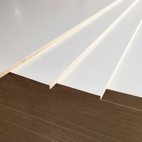 Panneaux MDF 4x8 de différentes couleurs, 3mm-18mm, panneaux stratifiés modernes en fibre de bois mélaminée de qualité E1 pour meubles