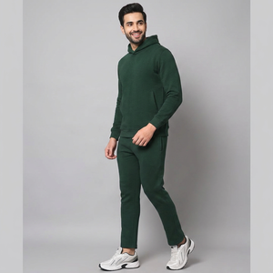Novedad 2026 al por mayor: Chándal unisex casual 2 en 1 con capucha de forro polar, estilo urbano, cómodo para invierno, con patrón liso y efecto ácido. - Product Image 1