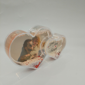 <span class=keywords><strong>Globe</strong></span> à <span class=keywords><strong>neige</strong></span> personnalisé <span class=keywords><strong>en</strong></span> forme <span class=keywords><strong>de</strong></span> cœur avec photo, <span class=keywords><strong>en</strong></span> PS haute transparence, avec paillettes et remplissage d'huile, pour cadeaux <span class=keywords><strong>de</strong></span> festival - Product Image 2