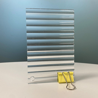 Panneaux muraux/revêtements en acrylique transparent ondulé pour cloisons de bureau et protection d'intimité