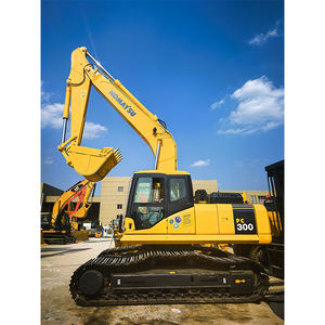 Pelle hydraulique sur chenilles Komatsu PC300-7 d'occasion de haute qualité Machines de construction d'occasion Engrenage moteur de marque Poclain - Product Image 5