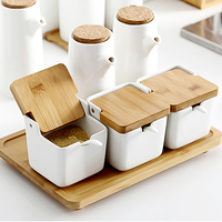 Ensemble de condiments japonais pour bouteilles d'huile ménagers boîte d'assaisonnement moderne et simple en céramique avec couvercle et plateau en bois