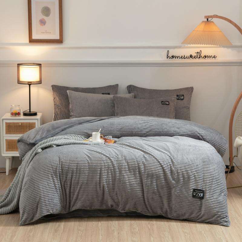 สีม่วงสีเทา