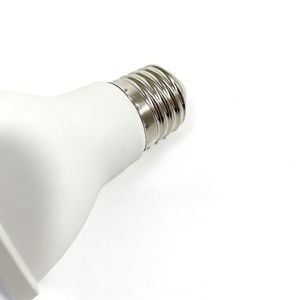 PAR lumière <span class=keywords><strong>E27</strong></span> lampe <span class=keywords><strong>7W</strong></span> projecteurs Led ampoule PAR20 spots pour éclairage intérieur à la maison - Product Image 3