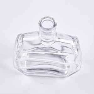 Fornitore <span class=keywords><strong>cinese</strong></span> lavorazione Brandy <span class=keywords><strong>liquore</strong></span> 1000 Ml personalizzato 750 Ml 500 Ml Vodka whisky - Product Image 6