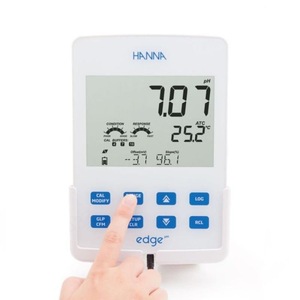 เครื่องวัดค่า pH รุ่น HANNA HI2002-02 จากอิตาลี พร้อมหน้าจอดิจิตอลสำหรับการวิเคราะห์คุณภาพน้ำ - Product Image 1