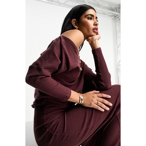 Robe pull côtelée à manches longues et épaules dénudées personnalisable - Product Image 4