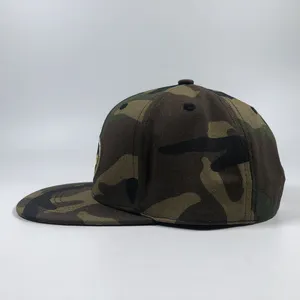 North American Style Mens 6 Panel Camouflage Caps Custom Label Sublimated Flat Brim Snapback Gorras Print Camo Hats Embroidered